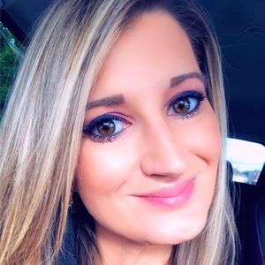 Meet your Posher, Brandi